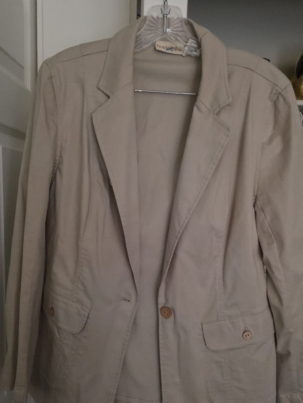 TravelSmith Women's Beige Cotton Blazer Jacket